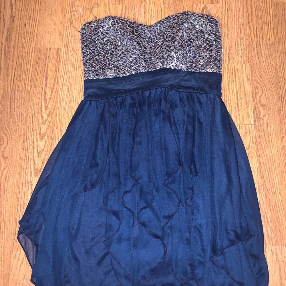 Cute blue strapless dress